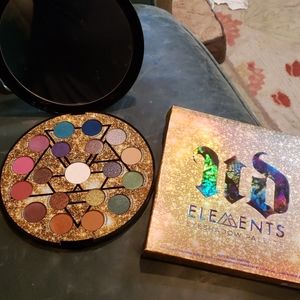 Urban Decay elements limited edition eyeshadow pal